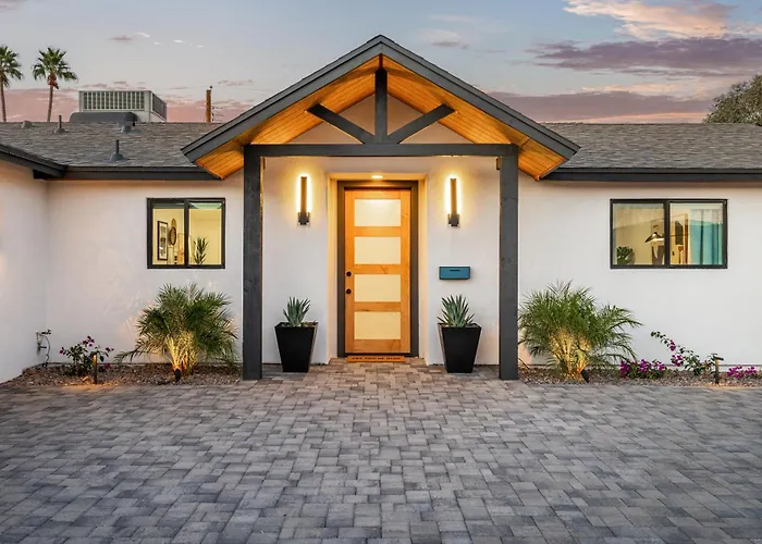 Holiday home Beautifully Designed W Pool For Families And Groups Scottsdale